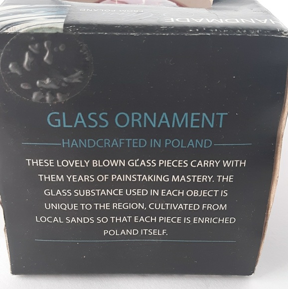 Beautiful Vintage Blown Glass Christmas Ornament - Picture 4 of 4